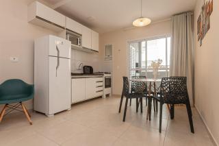 Apartamento Ubatuba, AR, Varanda Gourmet, Piscinas e 300mt Praia Apto 4209 - 8