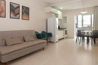 Apartamento Ubatuba, AR, Varanda Gourmet, Piscinas e 300mt Praia Apto 4209 - 1