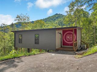 Crimson Hollow - Luxury Red Room Escape - 5