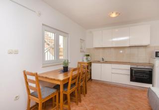 Apartments Holiday near beach - 5