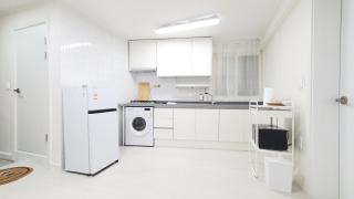 Seoulmate Stay with Noodles - 0