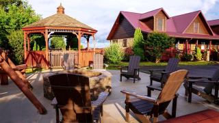 Stunning Luxury Cabin Rental with Hot Tub near Blue Ridge Mountains of North Carolina - 8