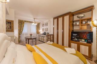 City Center Suite - In the elegant heart of Lecco - 2