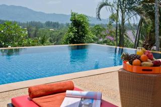 Villa Oriole - Luxury Pool Villa - 1