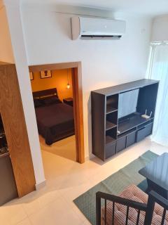 Miraculus Penthouse With Private Jacuzzi - 4