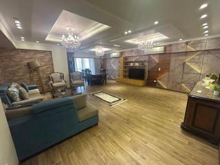 Modern Comfort in Degla View - 8