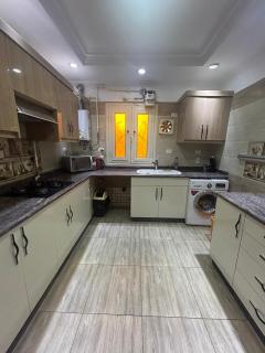 Modern Comfort in Degla View - 7