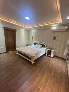 Modern Comfort in Degla View - 4