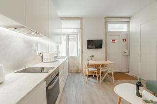 Downtown Cosy Apartment by Vacationy - 4