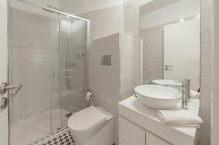 Downtown Cosy Apartment by Vacationy - 2