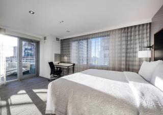 Residence Inn by Marriott Jersey City - 8