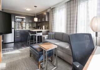 Residence Inn by Marriott Jersey City - 5