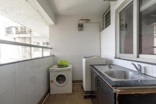 Lakeside AeroBay by Red Olive Nr Airport 3BHK - 4