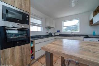 Serene Lagoon-View Villa With Terrace - 2