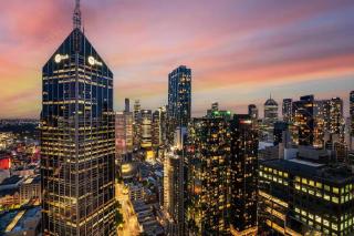 Cozy 1BR Melbourne Escape Balcony Pool GYM - 7