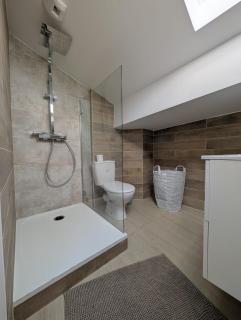 Le Prime - Netflix - climatisé - 2 chambres- WIFI - Tv - 8