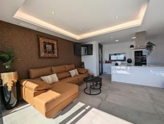 R-40-A Lujo con jacuzzi - 7