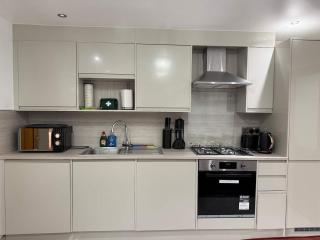 Bright & Stylish 3br Home Near Manchester Centre - 7