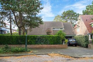 The Green Oasis charming family villa with garden and private parking - 5