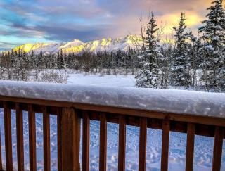 Alaskan Cabin in the Beautiful Knik River Valley with Panoramic Mountain Views, Palmer - 7