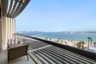 Beachfront Boho Bliss Direct Beach Access - 0