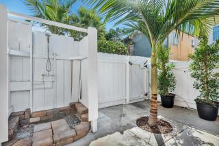 Newly Furnished 2BR 2BA in Ocean Beach - Patio - AC - 2