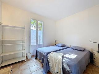 Grande maison avec vue mer et jacuzzi au cœur de Calvi - 3