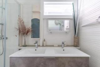 Appartement lumineux avec balcon à Le François / 100 m² / - 8