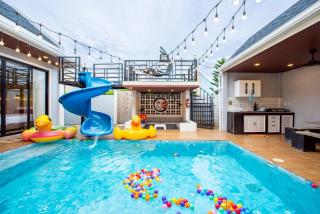 Ice Dragon Pool Villa ไอซ์ดราก้อน พูลวิลล่า - 0