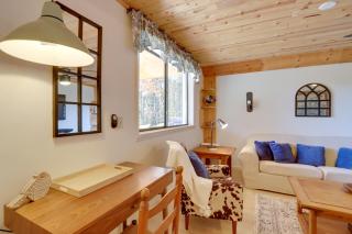 Near Nottely Lake Serene Couples Retreat with Deck - 6