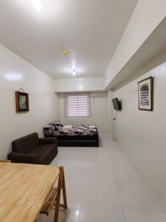 CozyNest Rentals at Brenthill Condominium - 7