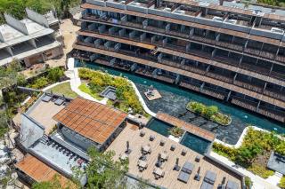 2BR Swimout KingBeds Rooftop Gym Pool - 2