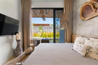 2BR Swimout KingBeds Rooftop Gym Pool - 1