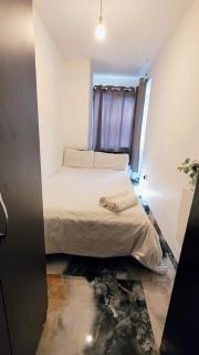 Mile End Rooms A,B,D,E - 4