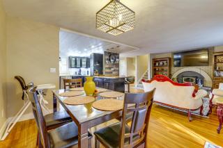 Family Retreat with Hot Tub and Game Room in Everett! - 3