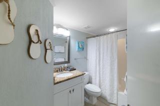 Pelican Pointe 304 by Liquid Life - 2