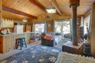 Walk to Lava Hot Springs Pools from Cozy Cabin! - 9