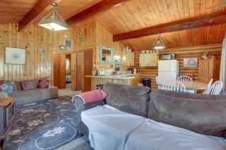 Walk to Lava Hot Springs Pools from Cozy Cabin! - 5