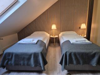 Hotel Hafnarfjall - 6