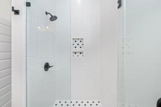 Steps to Beach - Sleeps 24 - Pool & Golf Cart - 7