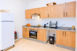 Cozy Family Apartment 2BR Pool Parking Gueliz Marrakesh - Marrakesh - 2