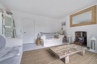 Brick Rose House - West Wittering - 1