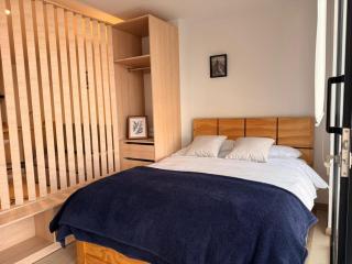 Luminoso y Céntrico Loft con Balcón - 9