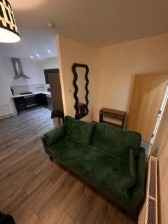 2 Bedroom City Centre Apartment Liverpool - 2