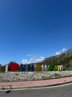 Hana Apartaments Shengjin - 1