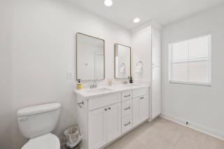 Home Run House - King Bed - Loft - Sports Complex - 7