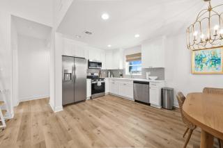 Home Run House - King Bed - Loft - Sports Complex - 5