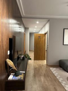 Luxurious 2BR with Balcony New Cairo - 3