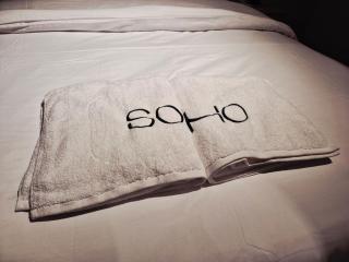 Luxury Hotel Room with Balcony New Cairo - 2