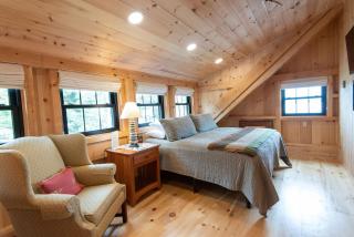 Oceanview Barnhouse Retreat with Hot Tub - Steuben - 7